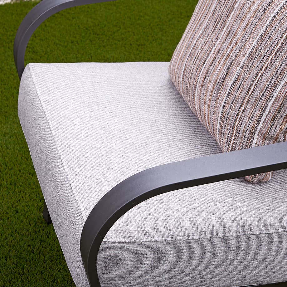 LANE VENTURE Robbins Swivel Rocker Chair